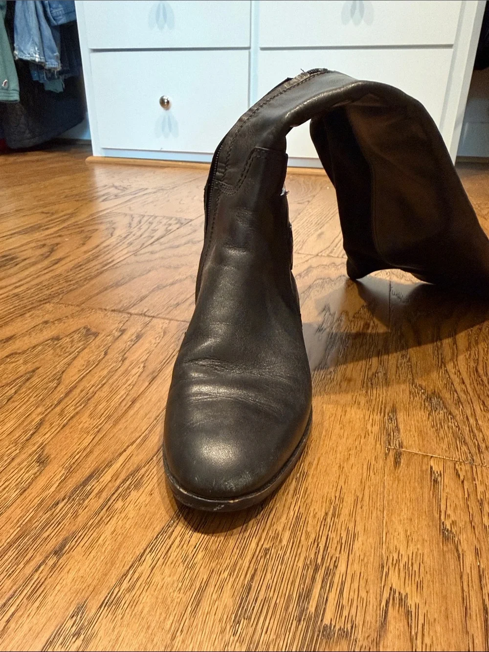 Tory Burch barely worn